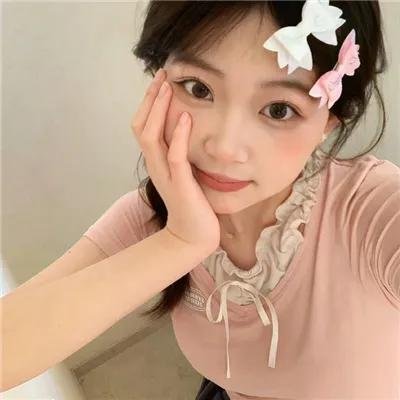 金发大个子 海报